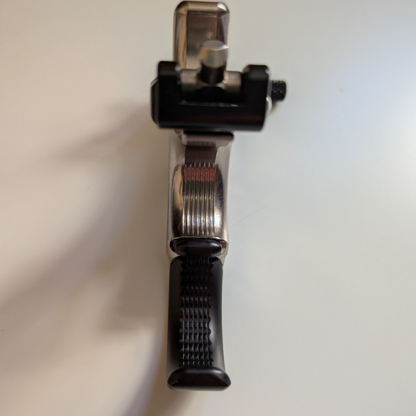 PXL_20250612_161250214.MACRO_FOCUS