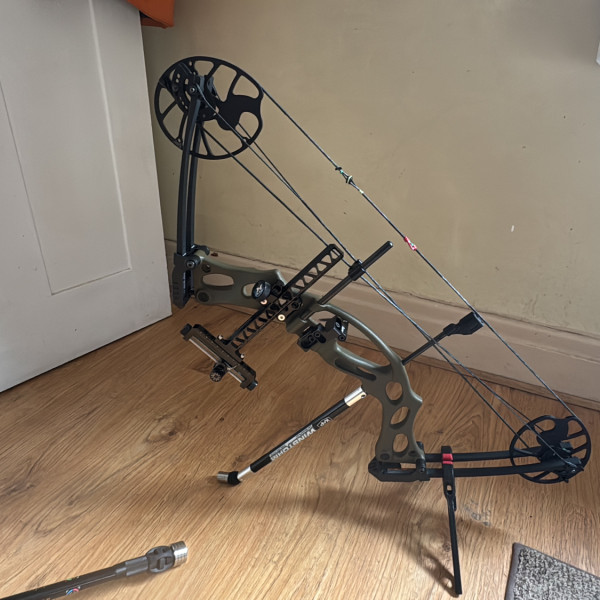 1D5F7CE2-1E95-458C-A268-D930C7E5C317