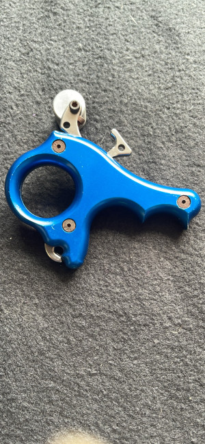 696BB123-1857-47F8-AA91-A889DD9E497B